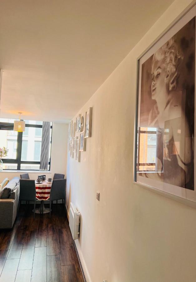 Cotton Apartment Chinatown Central Stay برمنغهام المظهر الخارجي الصورة