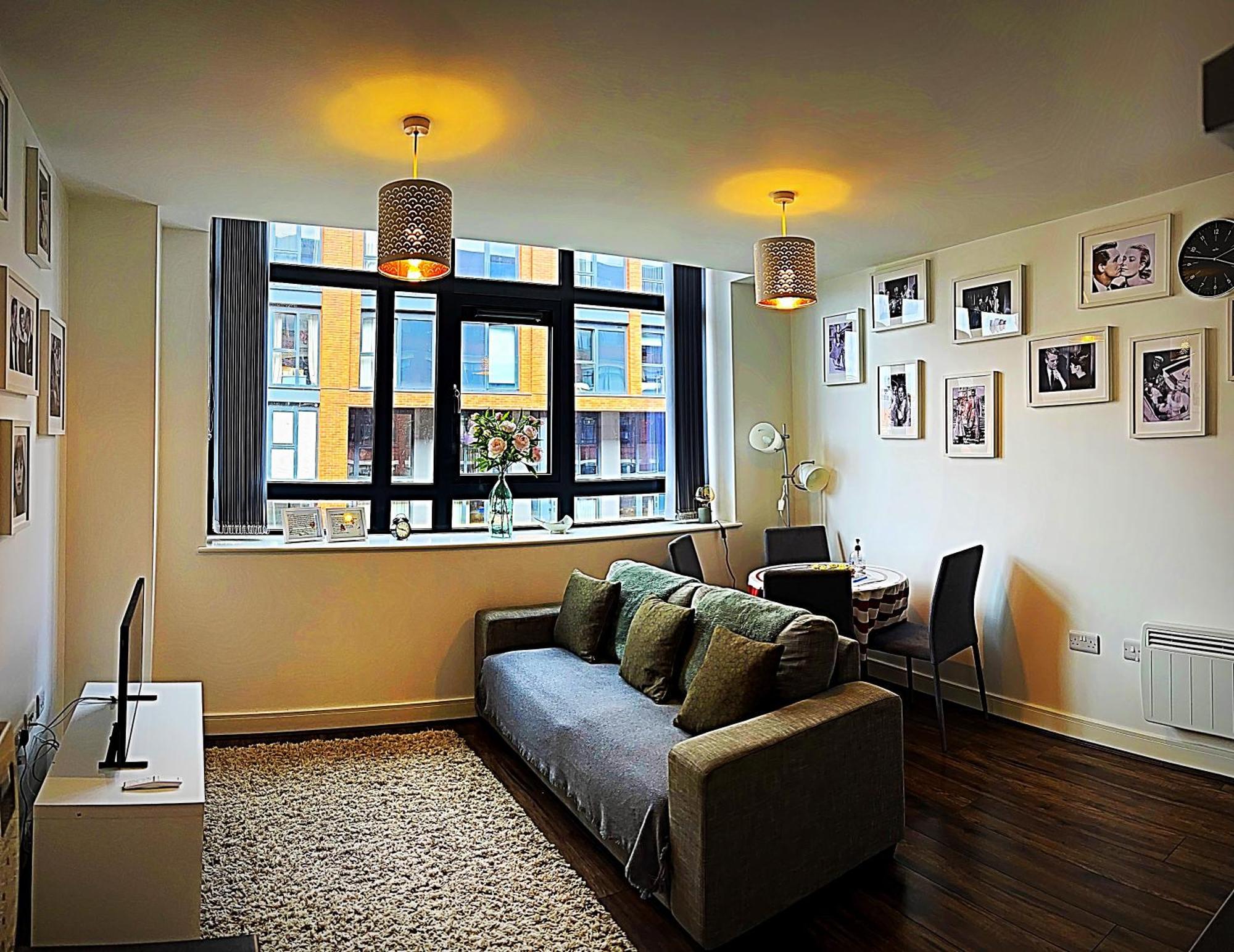 Cotton Apartment Chinatown Central Stay برمنغهام المظهر الخارجي الصورة